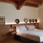 Borgo Giallonardo Wine Relais 2* ريالمونتي