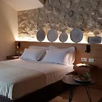 Borgo Giallonardo Wine Relais 2*