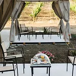 منتجع Borgo Giallonardo Wine Relais 2*