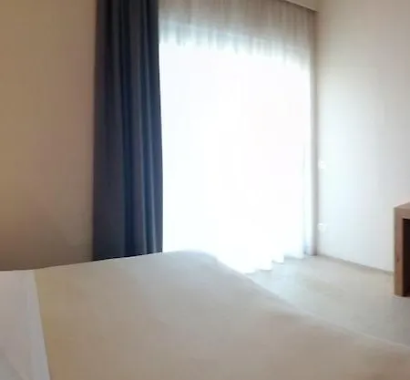 Borgo Giallonardo Wine Relais Rezort 2*