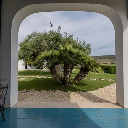 Borgo Giallonardo Wine Relais 2* Realmonte