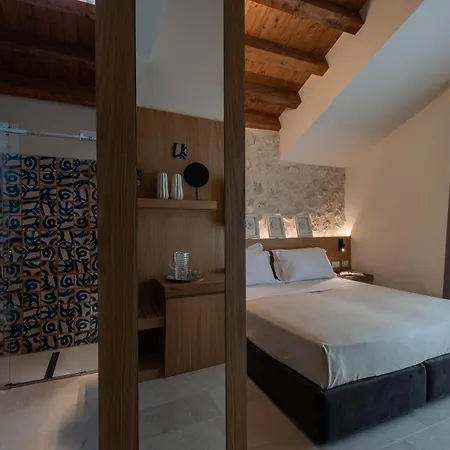 Borgo Giallonardo Wine Relais Resort 2*
