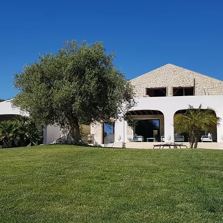 Borgo Giallonardo Wine Relais