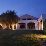 Station touristique Borgo Giallonardo Wine Relais 2*