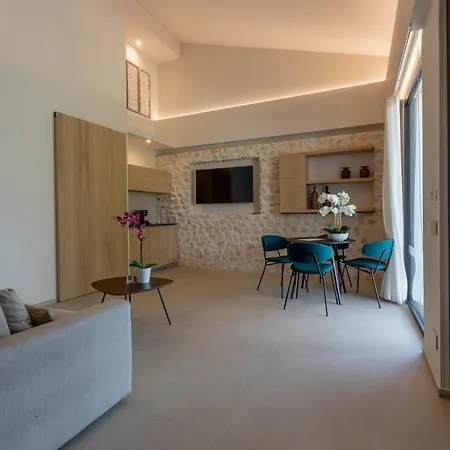 Borgo Giallonardo Wine Relais 2*