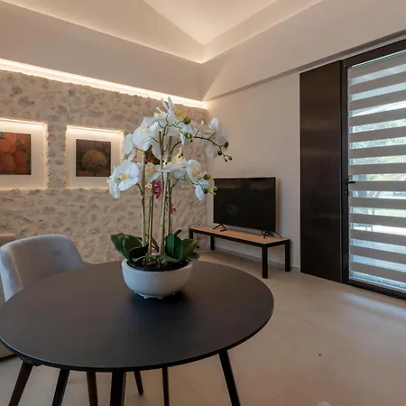 Resort Borgo Giallonardo Wine Relais 2*