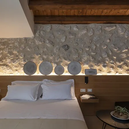 Rezort Borgo Giallonardo Wine Relais 2*