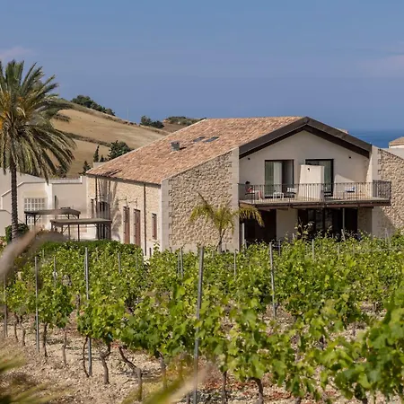 Borgo Giallonardo Wine Relais Rezort