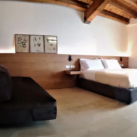 Borgo Giallonardo Wine Relais 2*