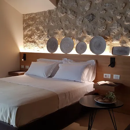 Borgo Giallonardo Wine Relais 2*