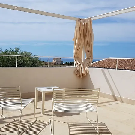 Borgo Giallonardo Wine Relais Feriested