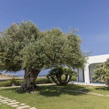 Borgo Giallonardo Wine Relais