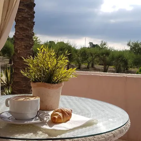 Borgo Giallonardo Wine Relais 2*