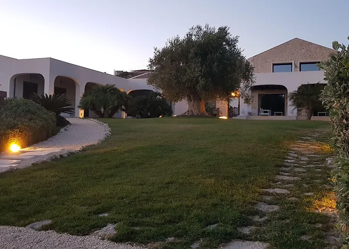 Borgo Giallonardo Wine Relais Station touristique 2*