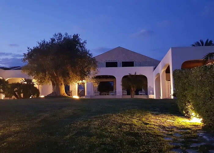 Station touristique Borgo Giallonardo Wine Relais 2*