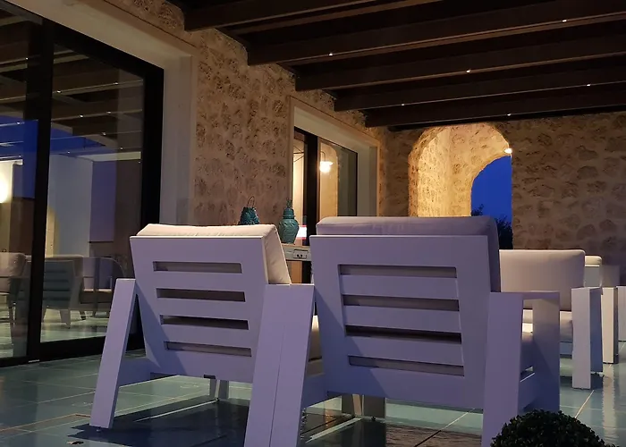 Borgo Giallonardo Wine Relais Station touristique