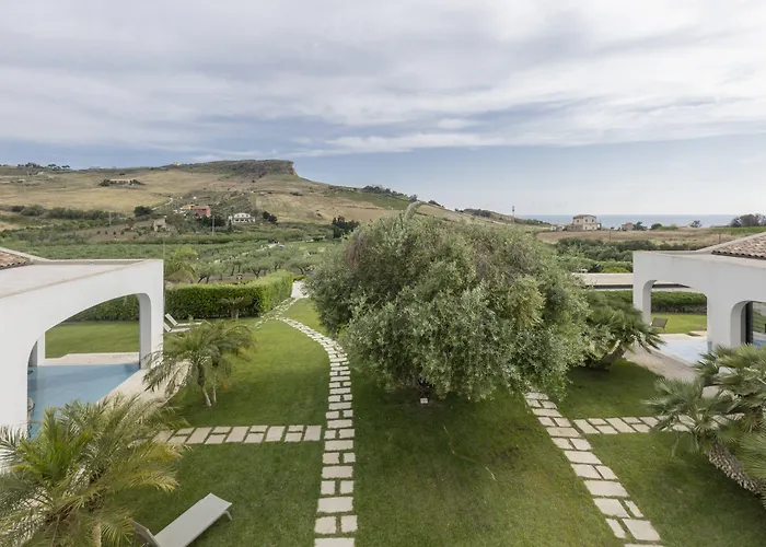 Borgo Giallonardo Wine Relais 2* Realmonte